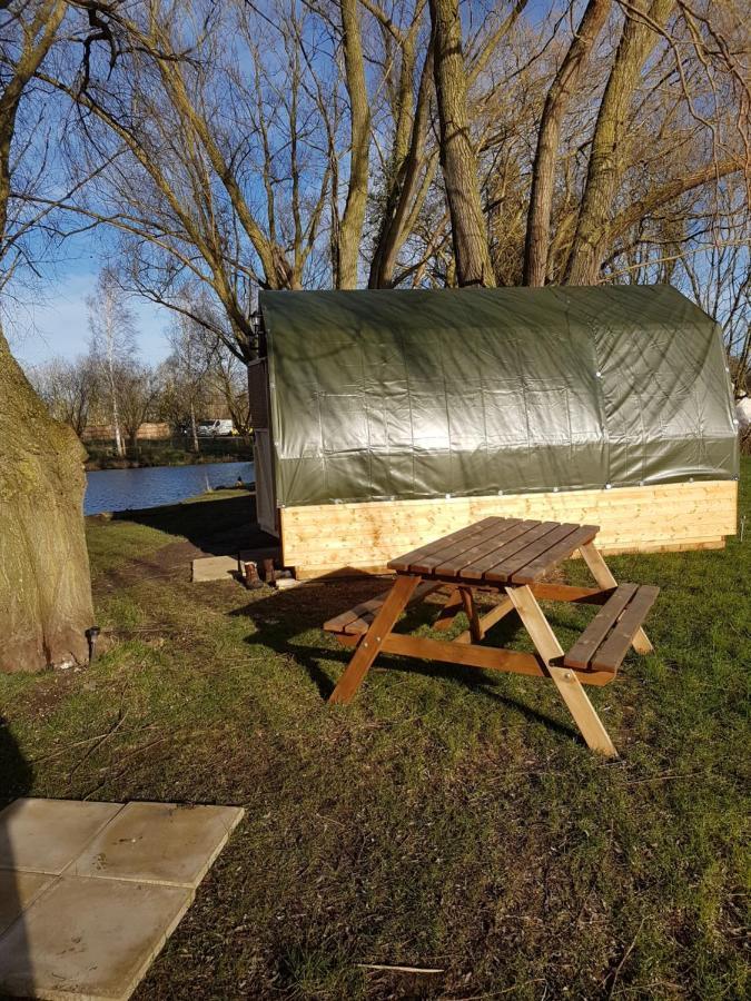 Hotel Rum Bridge "Patsy'S" Family Glamping Pod Clare Zewnętrze zdjęcie