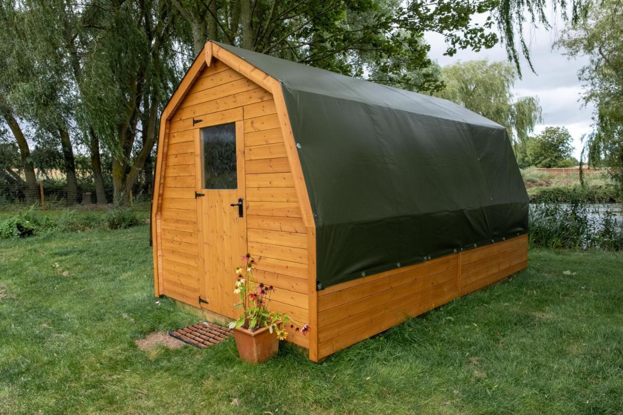 Hotel Rum Bridge "Patsy'S" Family Glamping Pod Clare Zewnętrze zdjęcie